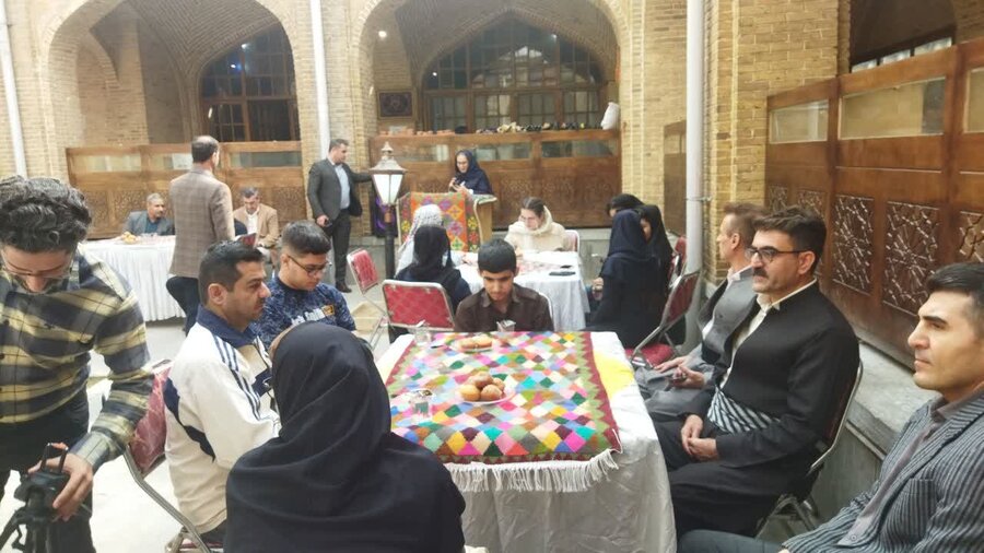 نمایشگاه «تونل شناخت و آگاهی» به مناسبت روز جهانی نابینایان در سنندج افتتاح شد
