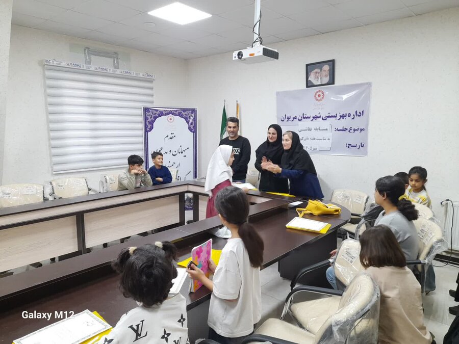 مسابقه نقاشی کودکان در مریوان برگزار شد