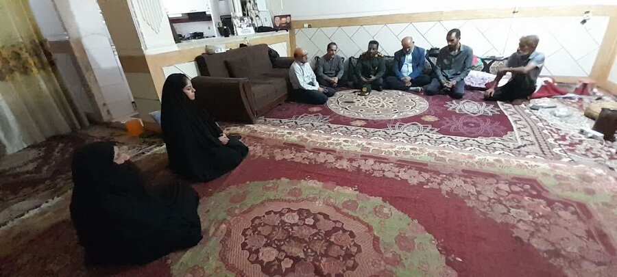 دیدار و تجلیل رییس بهزیستی شهرستان کهنوج از خانواده شهدا