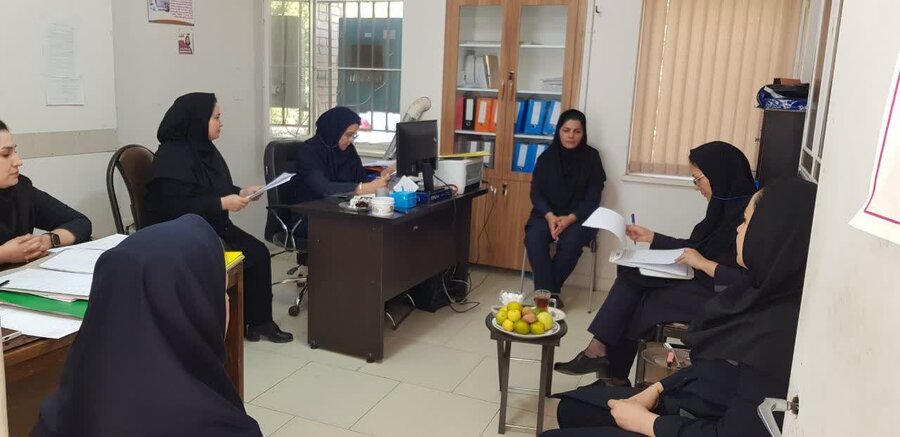 نایین| ارزیابی فرآیندهای مداخله در بحران؛ بررسی میدانی خدمات اورژانس اجتماعی در نایین