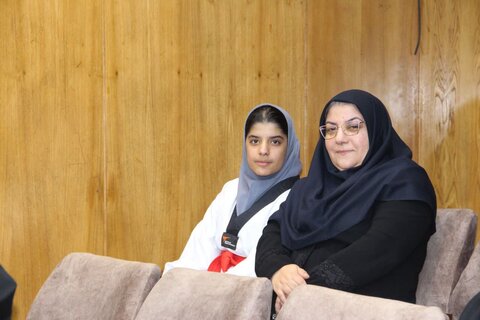 گزارش تصویری | گرامیداشت هفته سالمند با برگزاری همایش «نسل‌ها در کنار هم» در همدان (بخش نخست)