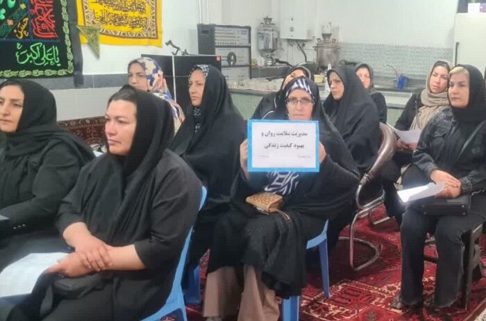 گرامیداشت هفته ملی سلامت روان در میانه با آموزش، همدلی و پیوند نسل‌ها