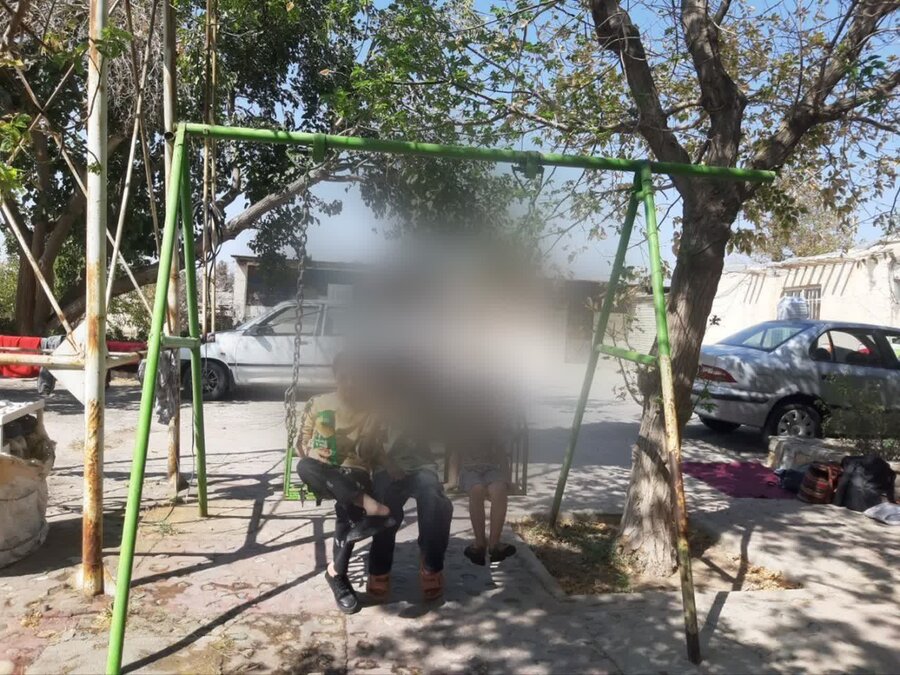 اردوی فرهنگی و تفریحی کودک و مادر به مناسبت هفته جهانی کودک در چهارباغ در راستای اجرای طرح سلام محله