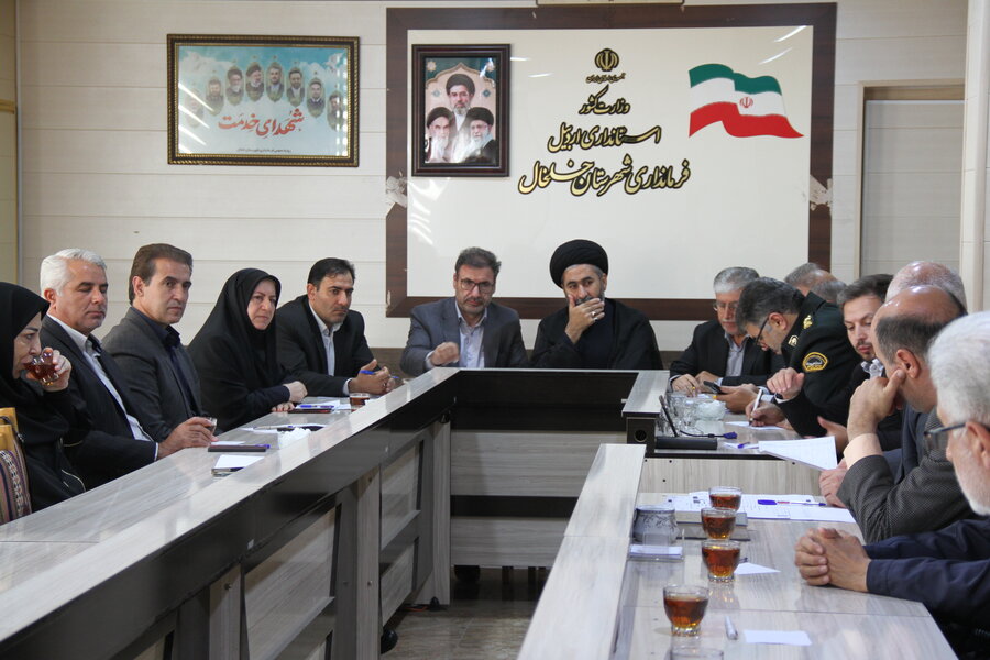 جلسه بررسی حمایت از مرکز توانبخشی و نگهداری از معلولان ذهنی و بازگشایی آن در خلخال برگزار شد