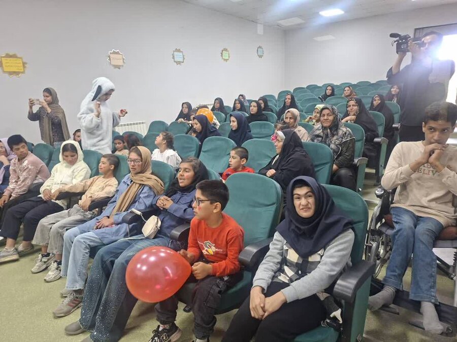 جوکار میزبان جشن هفته ملی کودک شد