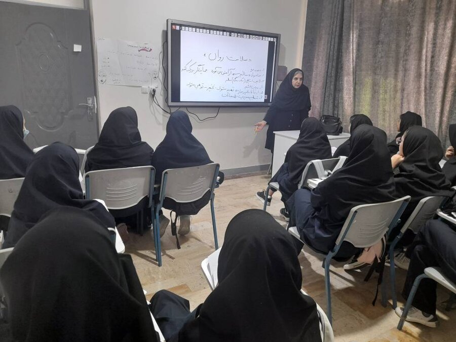بندرعباس | برگزاری کارگاه آموزشی اهمیت سلامت روان در بندرعباس برگزار شد