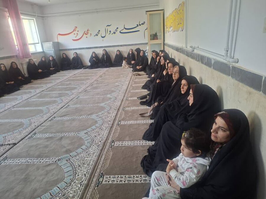 برگزاری کارگاه آموزش خانواده در ازندریان با هدف پیشگیری از آسیب‌های اجتماعی