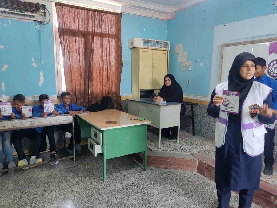 رودان | برگزاری کارگاه آموزش مهارت «نه گفتن» در هفته سلامت روان