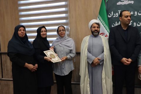 گزارش تصویری ا مراسم تجلیل از ورزشکاران و مدال‌آوران هیئت ورزش‌های نابینایان و کم‌بینایان استان مرکزی