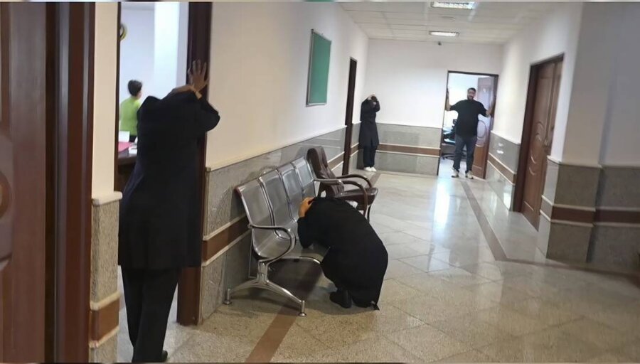 شهر قدس |  ارتقای سطح آمادگی در مواجهه با بحران؛ برگزاری مانور زلزله در اداره بهزیستی