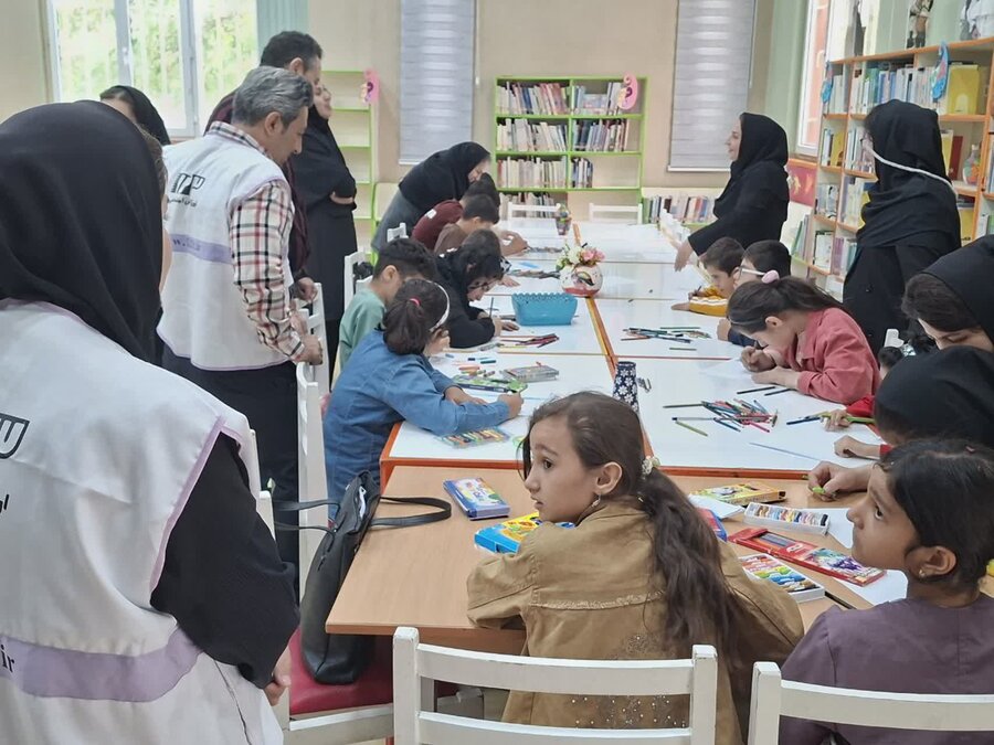 مسابقه نقاشی کودکان مرکز توانبخشی راهین در کامیاران برگزار شد