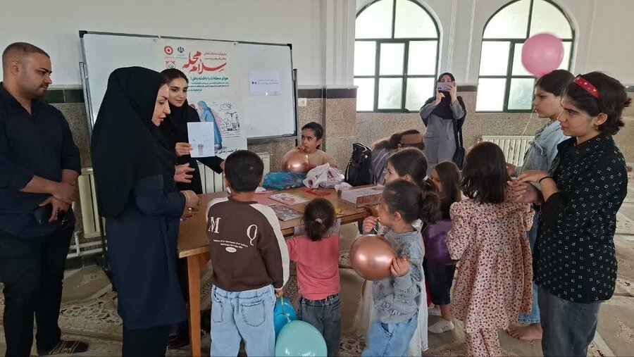 کودکان تحت پوشش بهزیستی کامیاران بادبادک‌های آرزو را به پرواز درآوردند