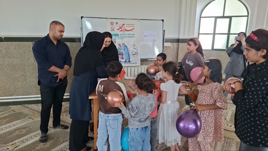 کودکان تحت پوشش بهزیستی کامیاران بادبادکهای آرزو را به پرواز درآوردند