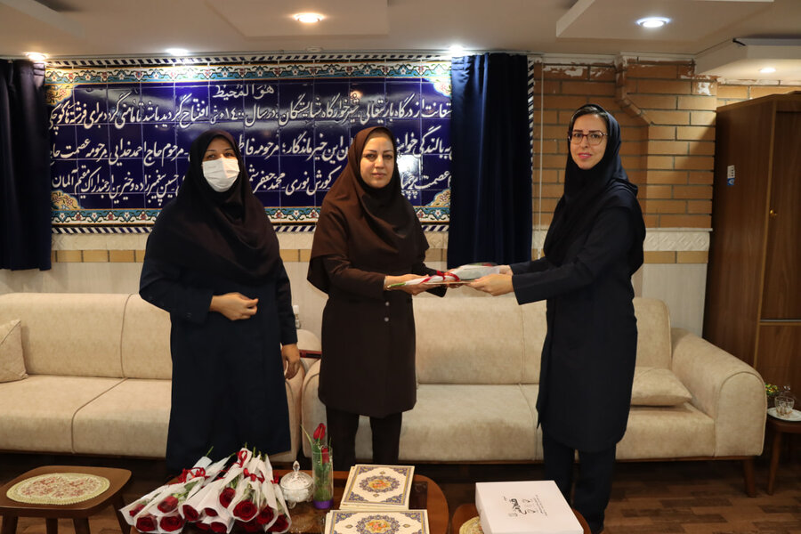   تجلیل از پرستاران شیرخوارگاه به مناسبت روز پرستار