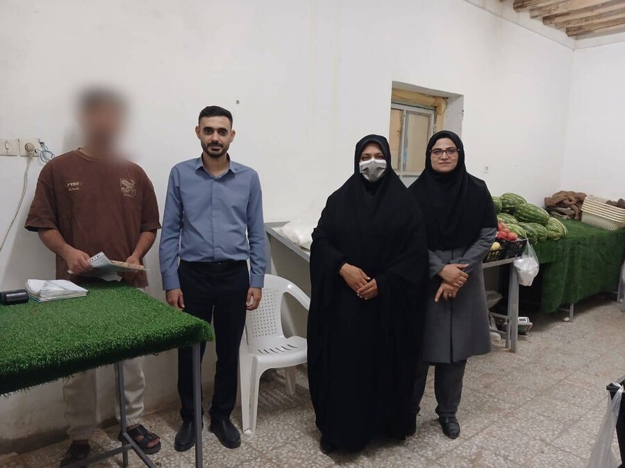بستک | تجلیل از اشتغال موفق افراد دارای معلولیت بینایی در بستک