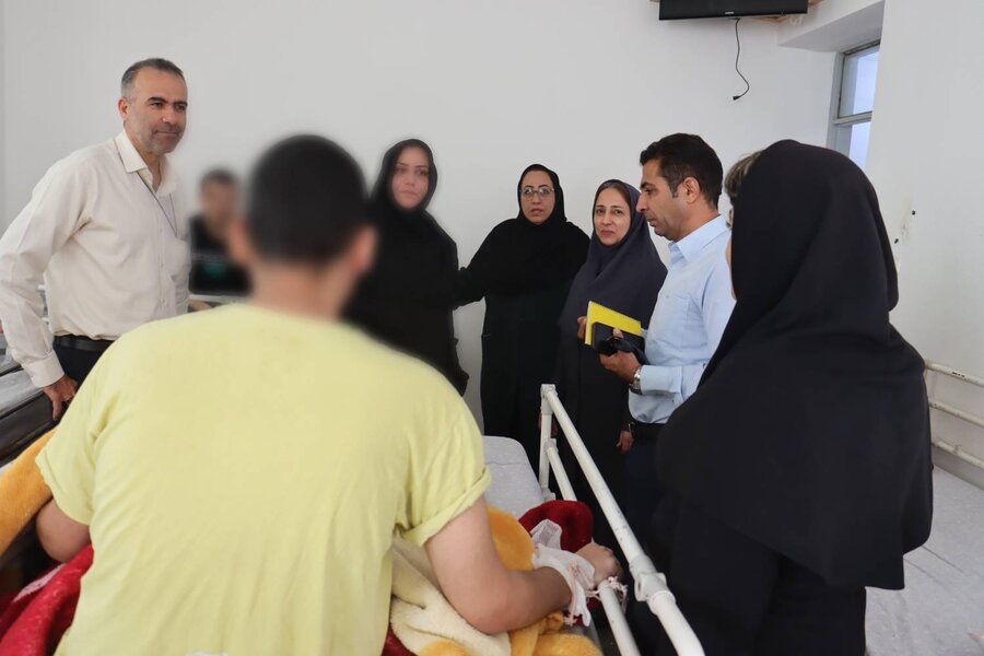 بازدید مدیر کل از مرکز توانبخشی «لبخند شیرین»