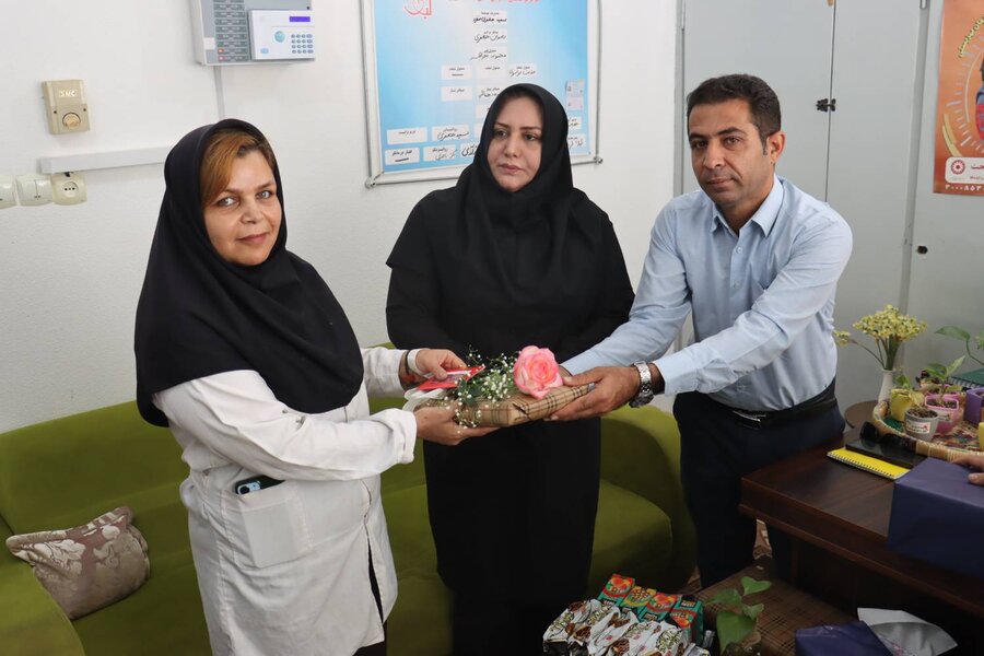 بازدید مدیر کل از مرکز توانبخشی «لبخند شیرین»