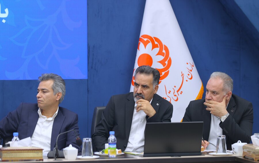 نشست هم اندیشی سازمان بهزیستی کشور با بانک قرض الحسنه مهر ایران