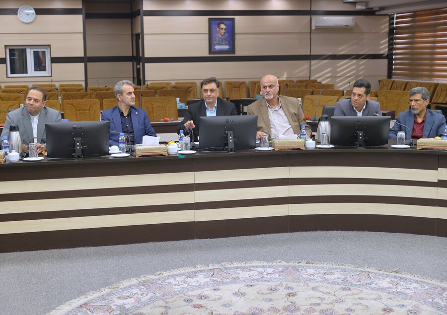نشست هم اندیشی سازمان بهزیستی کشور با بانک قرض الحسنه مهر ایران