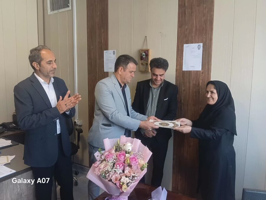 تجلیل سرپرست بهزیستی همدان از همکاران پرستار