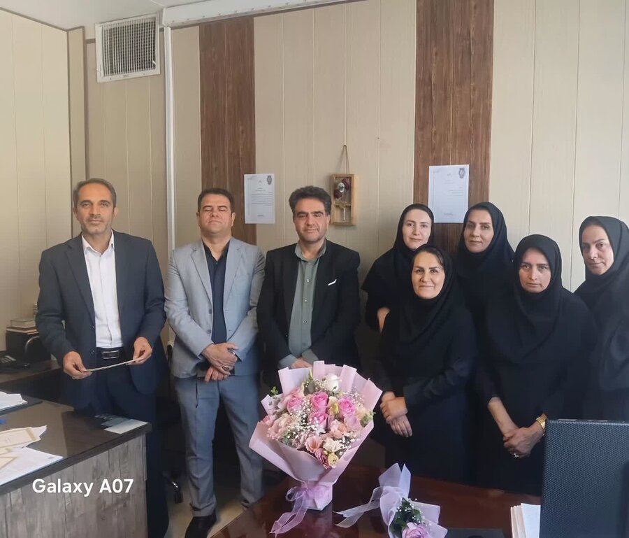 تجلیل سرپرست بهزیستی همدان از همکاران پرستار