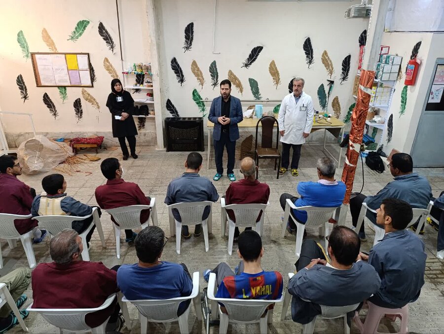 گرامیداشت روز پرستار با حضور سوپروایزر آموزشی در مرکز «وصال مهر» ملایر