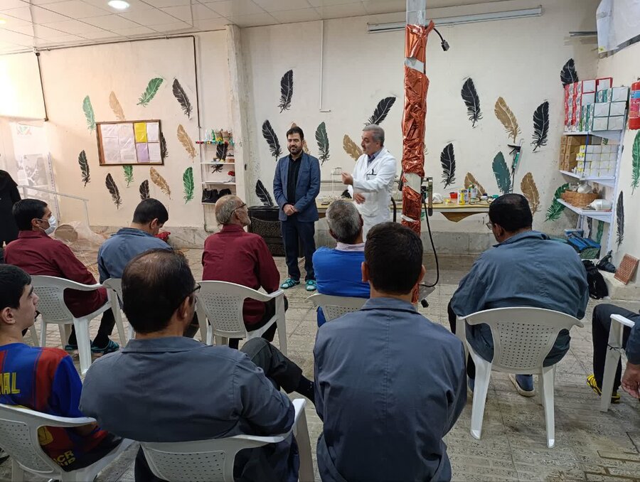 گرامیداشت روز پرستار با حضور سوپروایزر آموزشی در مرکز وصال مهر ملایر