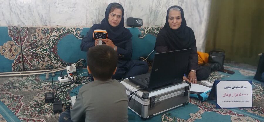 اجرای طرح غربالگری بینایی کودکان در مناطق شهری و روستایی نهاوند