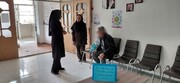 پیگیری مسائل توانخواه نابینا در مرکز مثبت زندگی بهار