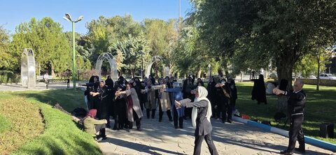 طبیعت‌گردی بانوان سالمند در کمال‌آباد؛ پیوند سلامت و نشاط