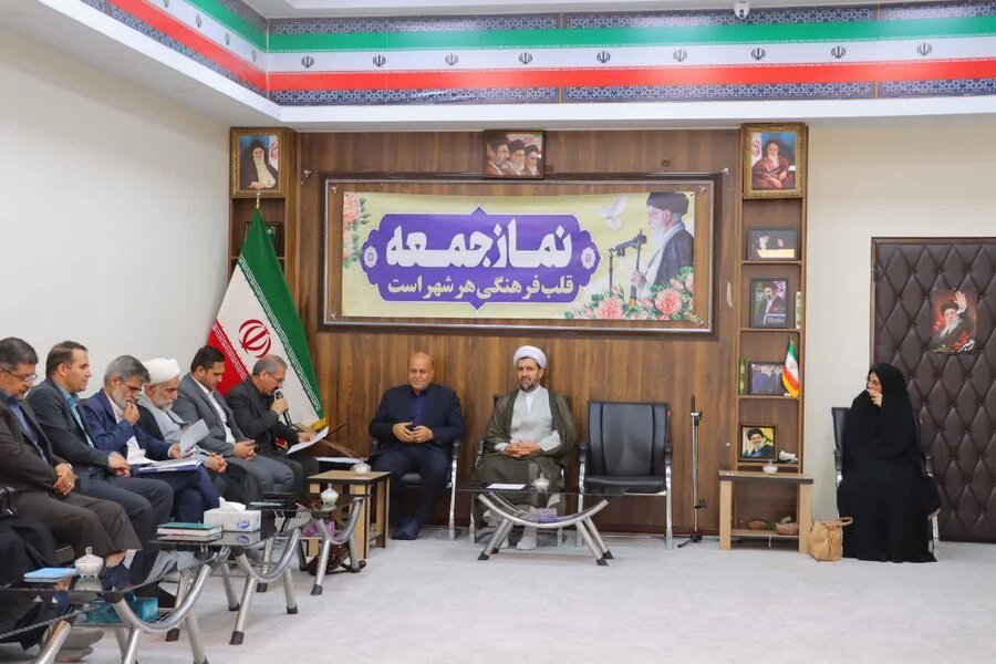 اسلامشهر | برگزاری جلسه شورای فرهنگ عمومی شهرستان با تأکید بر هم‌افزایی دستگاه‌های اجرایی