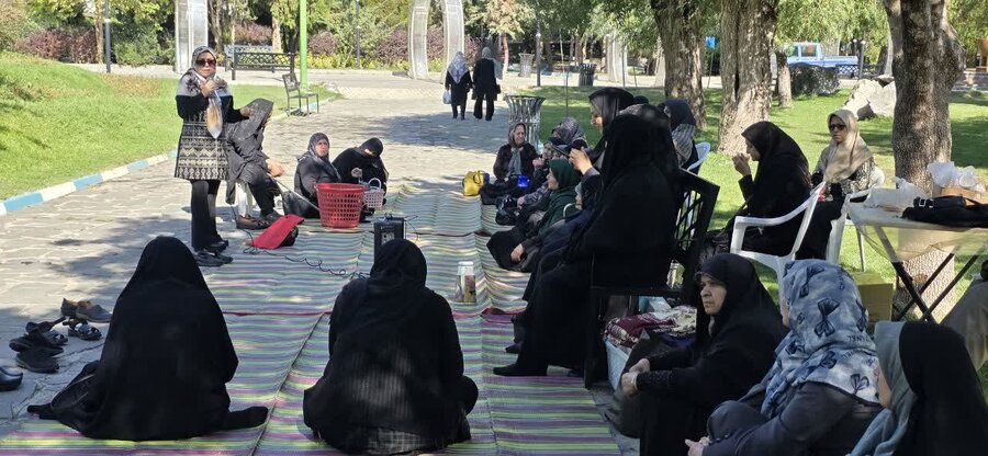 طبیعتگردی بانوان سالمند در شهرک ولیعصر همدان با محوریت سلامت و نشاط