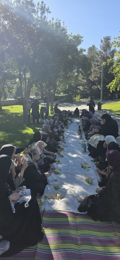 طبیعتگردی بانوان سالمند در کمالآباد؛ پیوند سلامت و نشاط