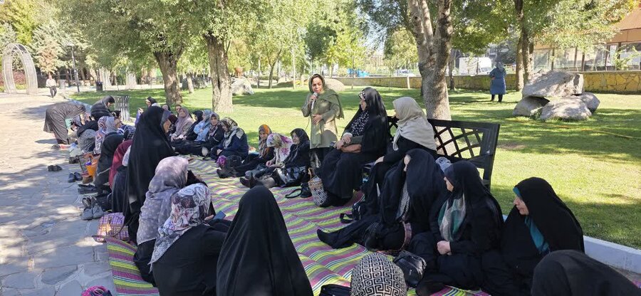 طبیعتگردی بانوان سالمند در کمالآباد؛ پیوند سلامت و نشاط