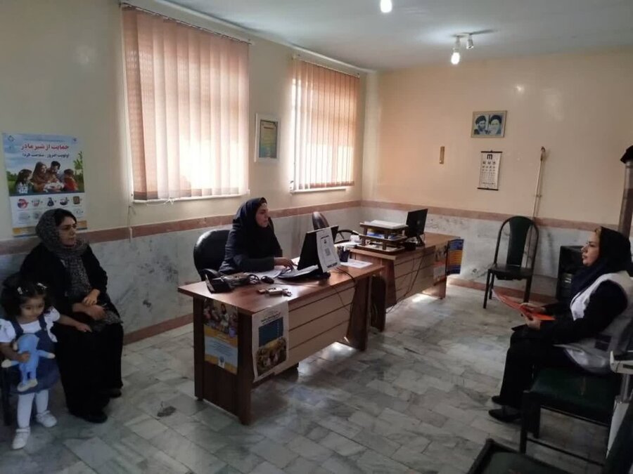 برگزاری برنامه آگاه سازی اورژانس اجتماعی و نشست هم افزایی با خانه بهداشت روستای فولادلو