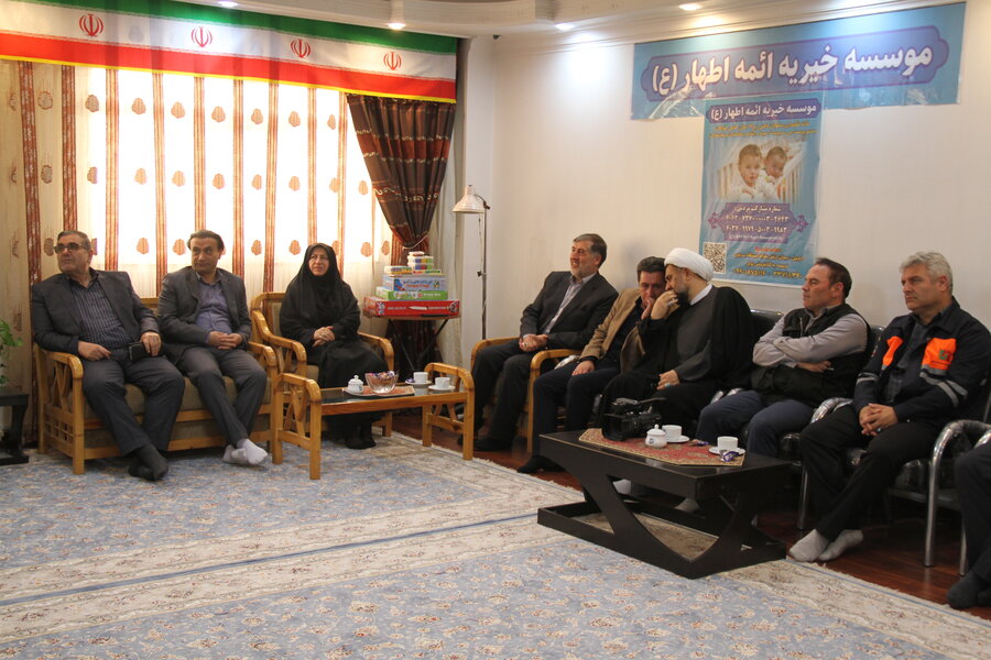 تجلیل از پرستاران و مراقبان مرکز توانبخشی مؤسسه خیریه ائمه اطهار (ع) در اردبیل
