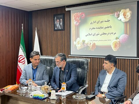 ملارد | برگزاری سه‌شنبه‌های پاسخگویی با حضور نماینده مجلس شورای اسلامی 