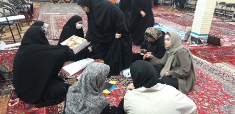 آذر- شرقی