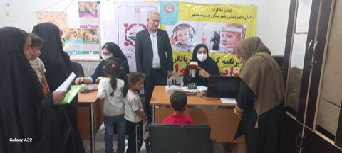 غربالگری بینایی و شنوایی در شهرک طالقانی ماهشهر در قالب طرح سلام