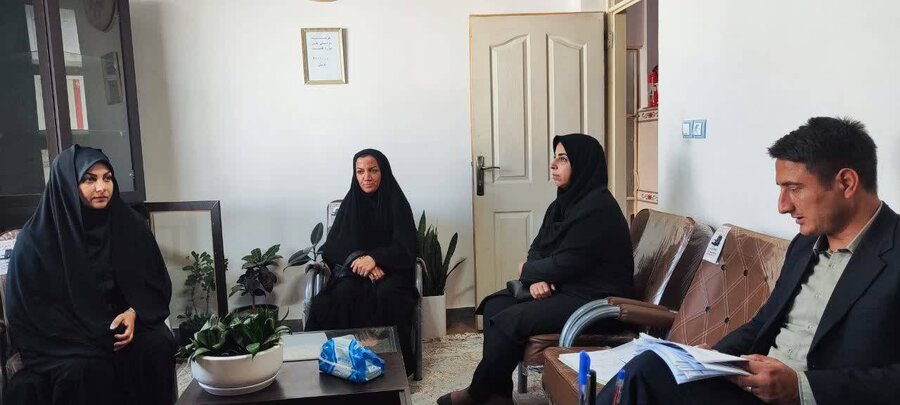 بازدید هیئت همراه رئیس بهزیستی شاهین‌دژ از کمپ میان‌مدت «زندگی دوباره»؛ تأکید بر ارتقای کیفیت خدمات تخصصی