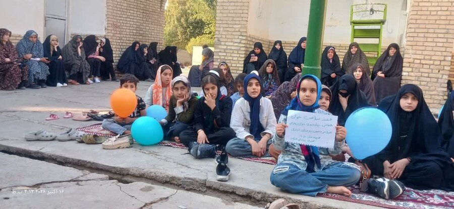 پیاده‌روی سلامت از مزرعه‌نو تا انارستان برگزار شد