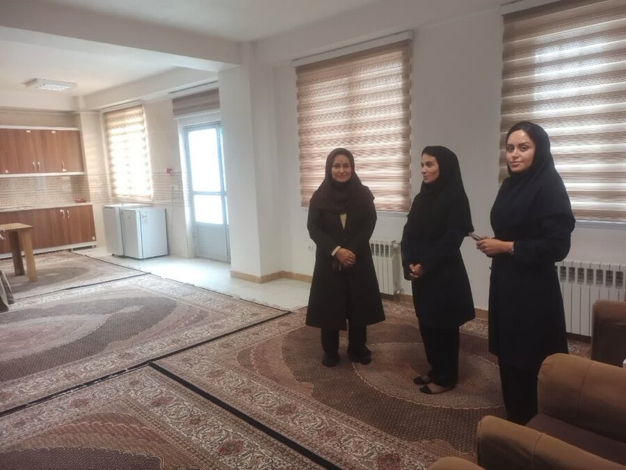 بازدید رئیس اداره بهزیستی مراغه از مرکز مداخله در بحران اورژانس اجتماعی سهند