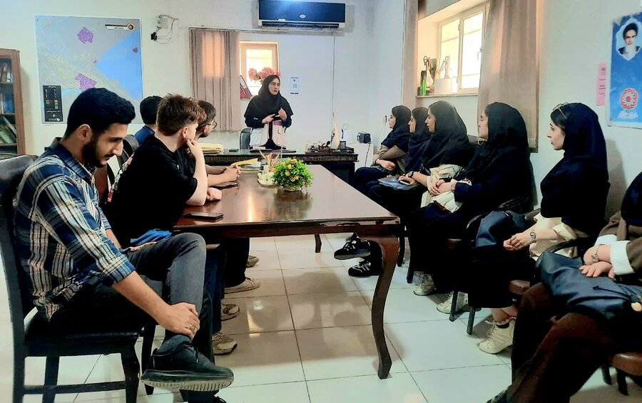آشنایی دانشجویان پرستاری با خدمات اورژانس اجتماعی آبادان