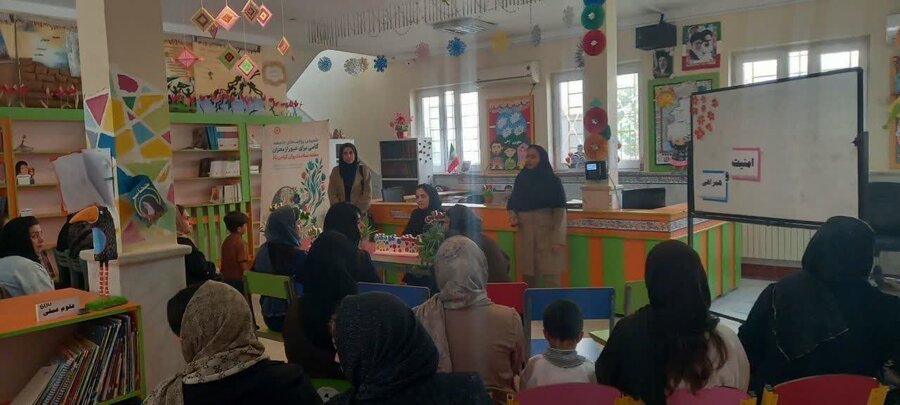 برگزاری دوره آموزشی «امنیت و همراهی» به مناسبت هفته سلامت روان در پارس‌آباد