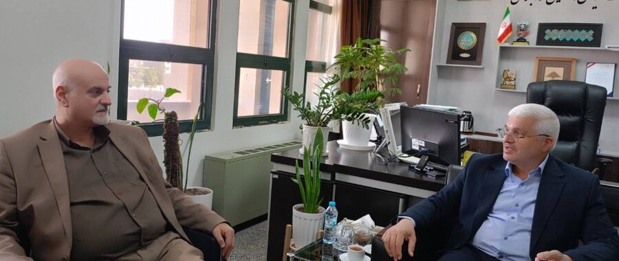 دکتر اسدی:
 «خراسان جنوبی با تکیه بر مدیران توانمند و هم‌افزایی دستگاه‌های اجرایی، ظرفیت ارزشمندی برای ارتقای عملکردها و توسعه خدمات دارد؛ ظرفیتی که ن