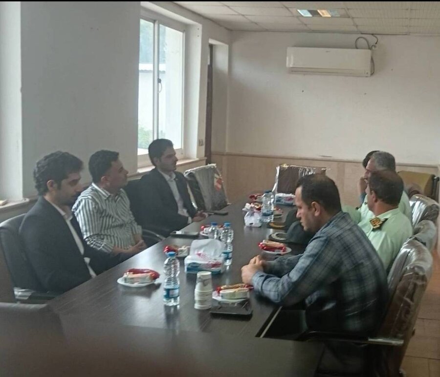 بررسی چالش‌های اجرای دستورهای قضایی در حوزه درمان اعتیاد با حضور مدیر بهزیستی رشت
