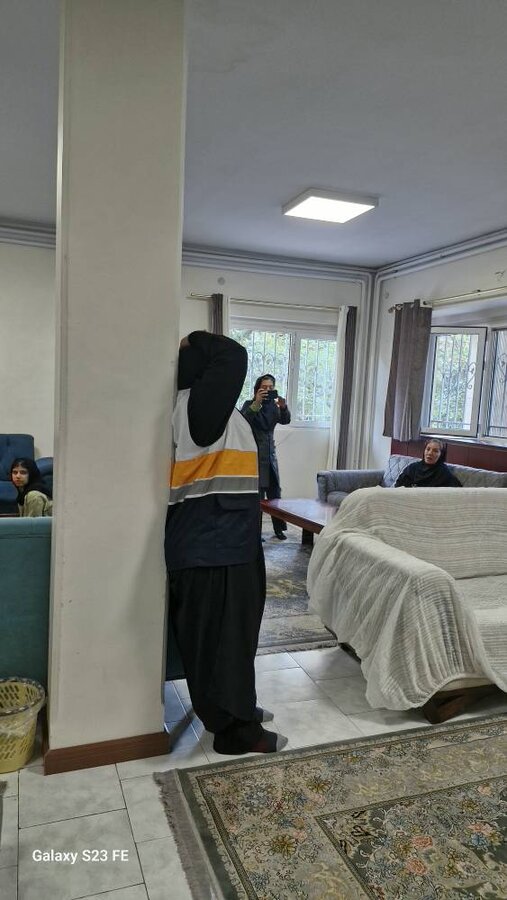 شمیرانات | در راستای تقویت پدافند غیرعامل و مدیریت بحران؛ کارگاه آموزشی تئوری و عملی آمادگی در برابر زلزله در مرکز آصف بهزیستی برگزار شد