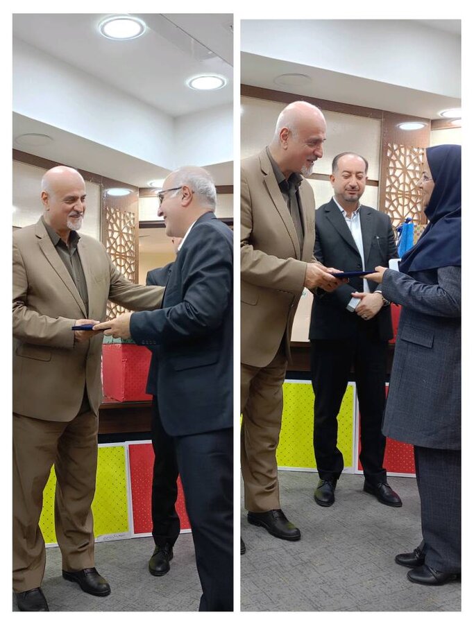 تقدیم احکام انتصاب صادرشده از سوی معاون وزیر و رئیس سازمان بهزیستی کشور به دکتر بهناز زال و دکتر وحیدرضا گازرانی توسط دکتر محمدرضا اسدی قائم مقام رئیس