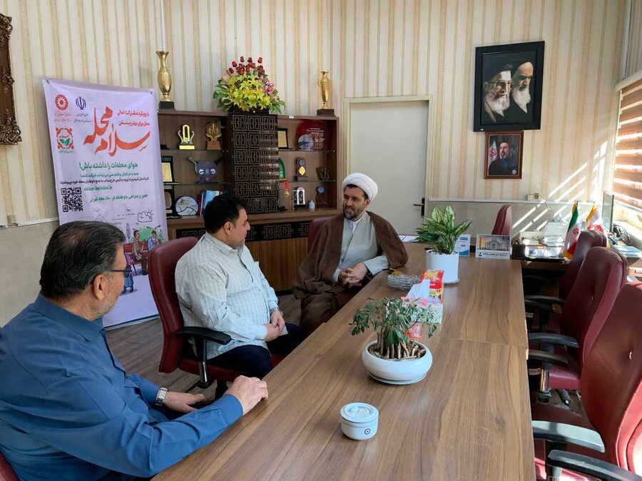 اسلامشهر | دیدار صمیمی امام جمعه  با کارکنان اداره بهزیستی