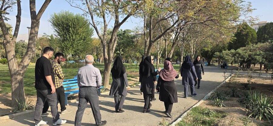 شهر قدس | گامی در مسیر نشاط و سلامتی؛ پیاده‌روی کارکنان بهزیستی در هفته فرهنگی